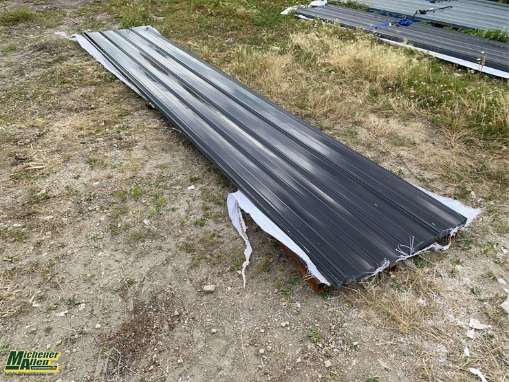 black-metal-siding-18ft-(approximately-50-pieces)-image-2