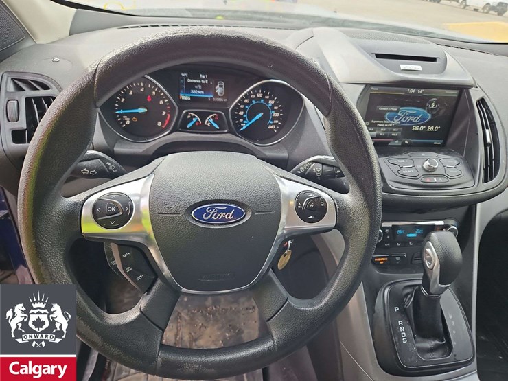 2015-ford-escape-se-image-20