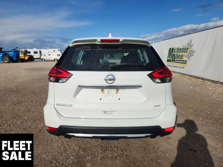 2017-nissan-rogue-image-6