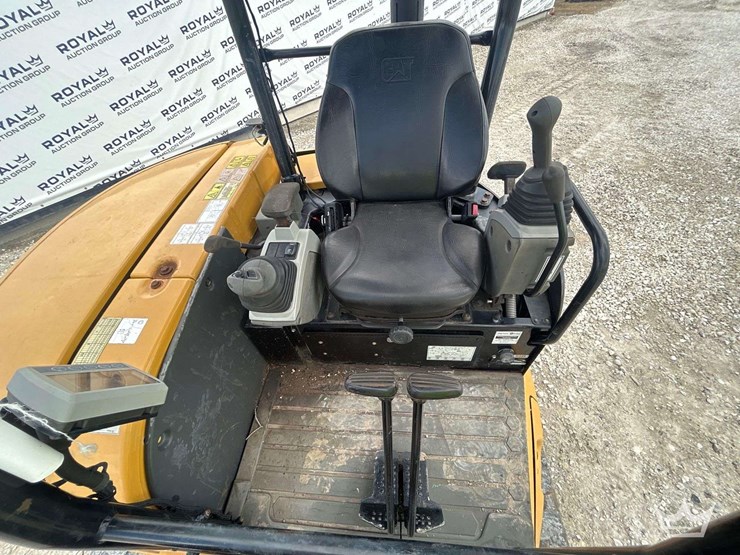 2019-caterpillar-305.5e2-cr-image-20