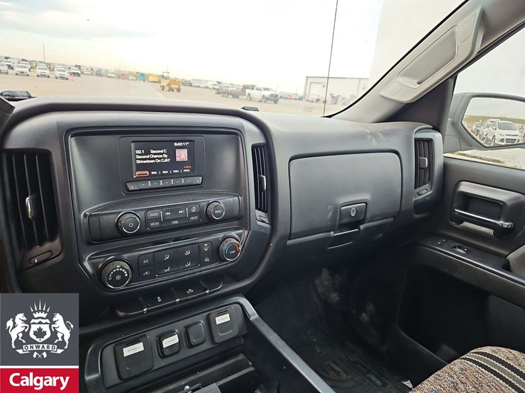 2016-gmc-sierra-1500-image-21