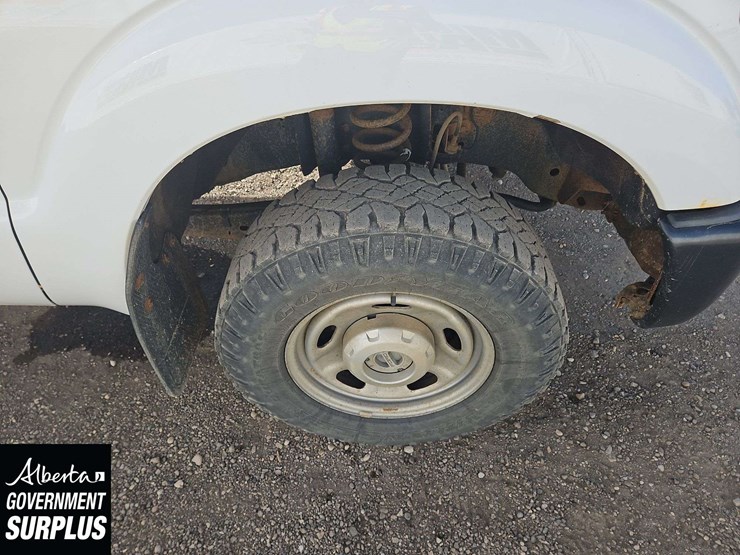 2015-ford-f250-image-12