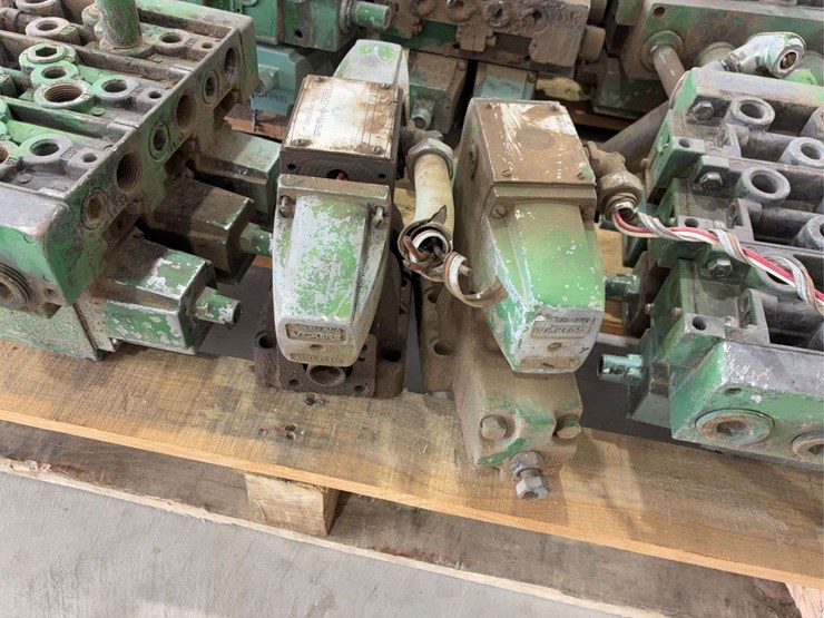 hydraulic-valves-image-8