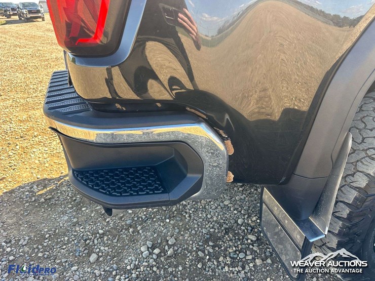 gmc-sierra-2500hd-image-46