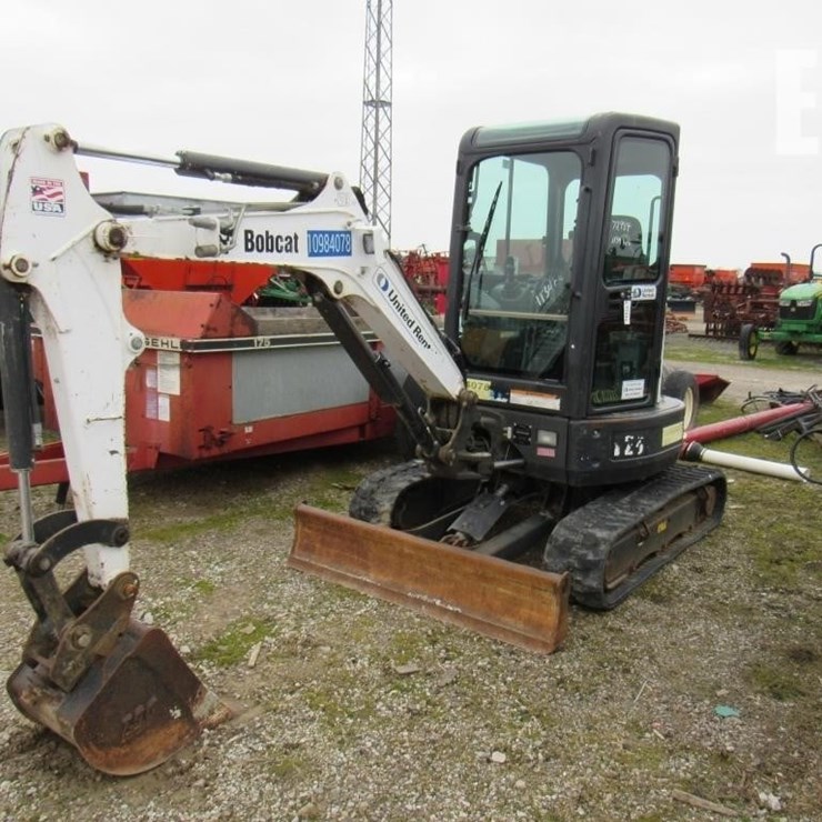 2019 BOBCAT E26
