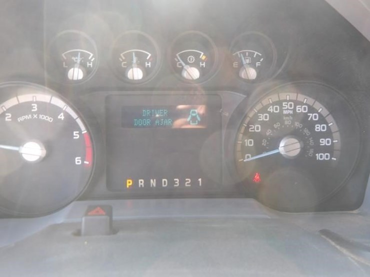 2015-ford-f450-image-27