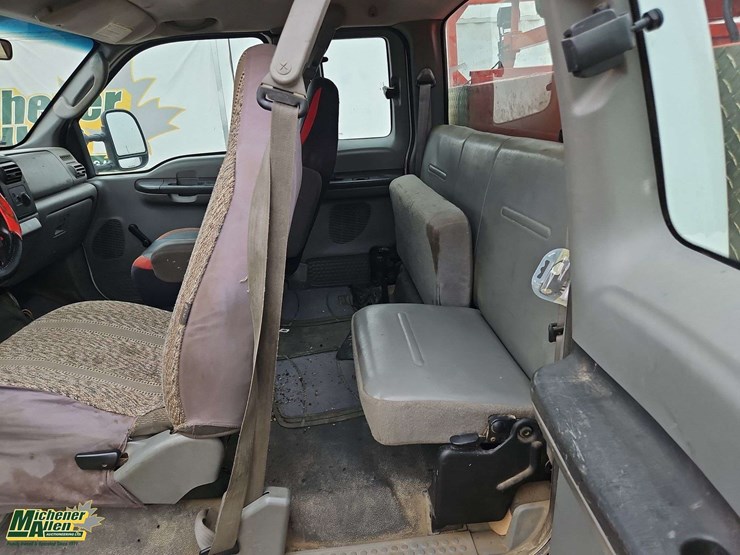 2006-ford-f350-image-14