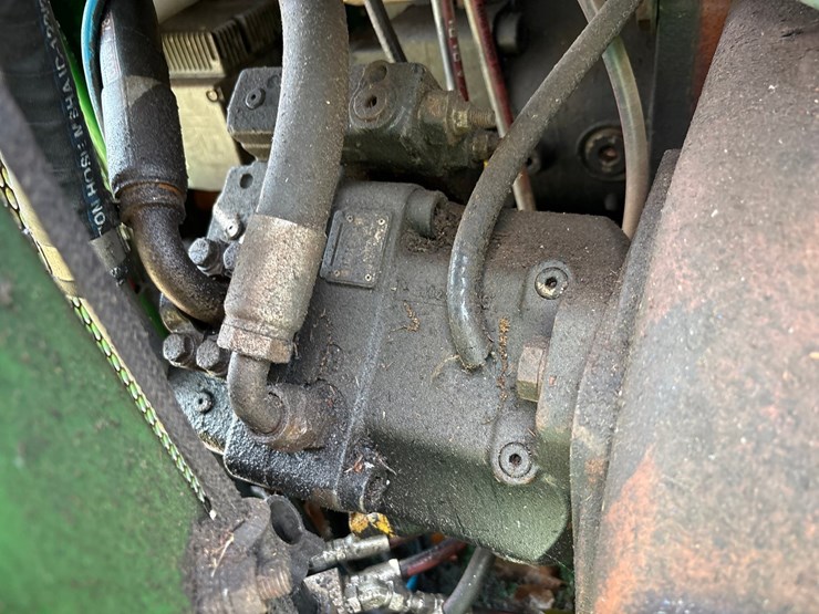 deere-703jh-image-31