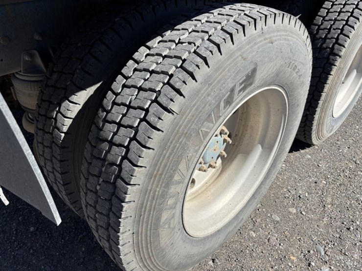 1993-kenworth-t600-image-13