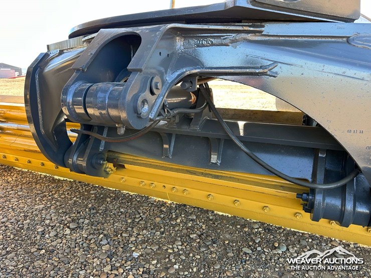 john-deere-15-image-13