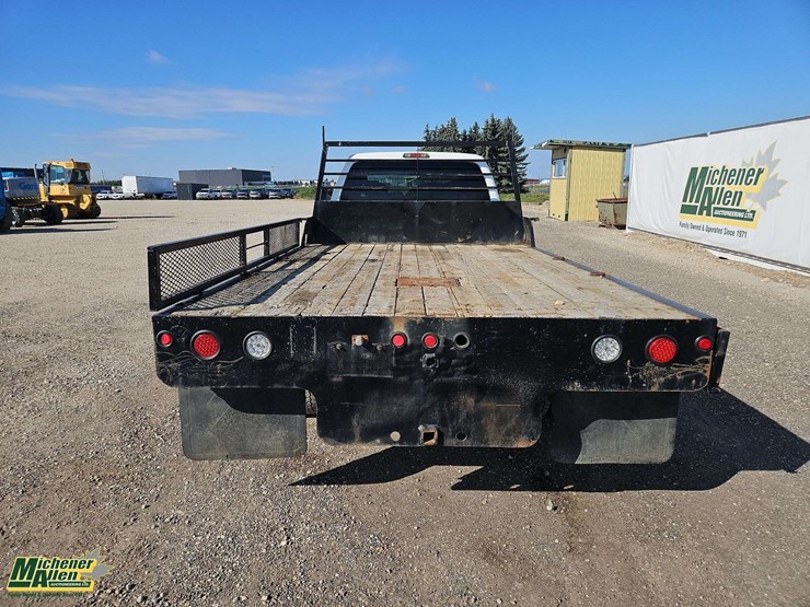 2010-ford-f550-image-6