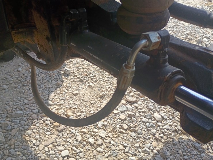 2021-new-holland-ts6.110-image-85