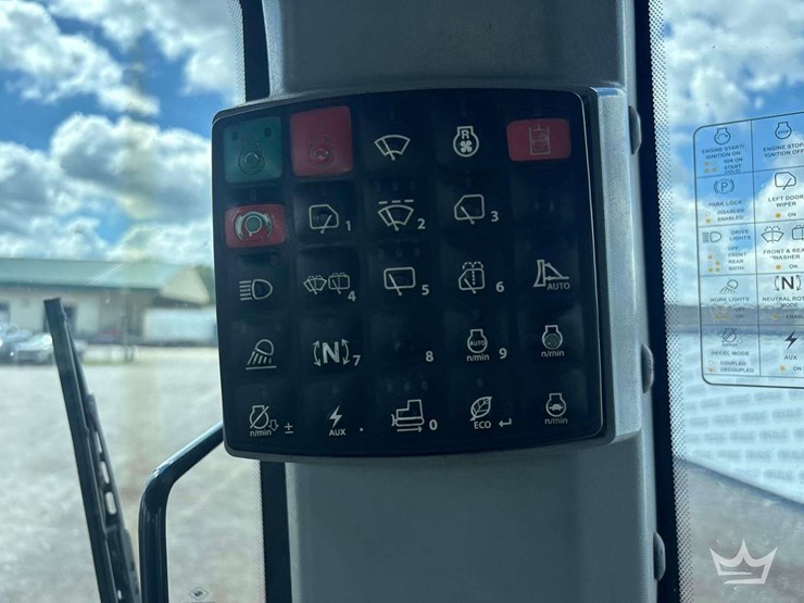 2020-deere-750l-lgp-image-19