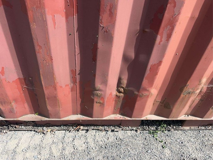 20’-shipping-container-image-12