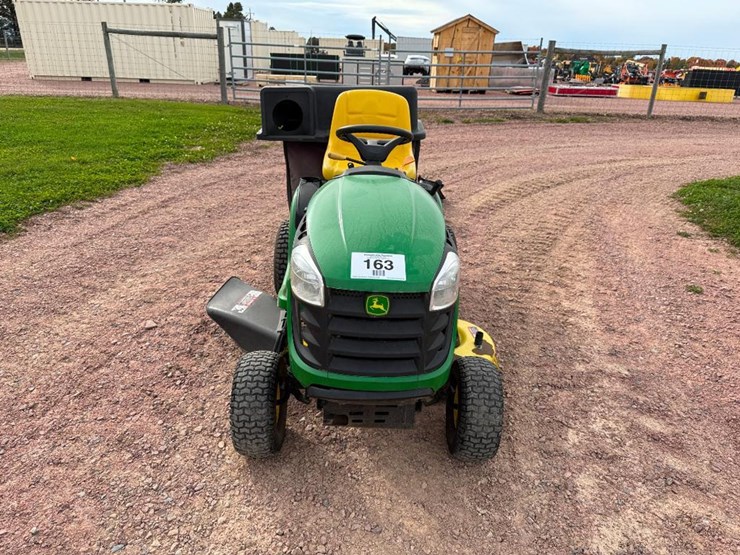 2014-john-deere-d125-image-6