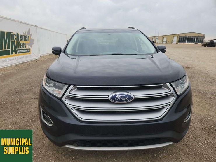 2016-ford-edge-sel-image-8