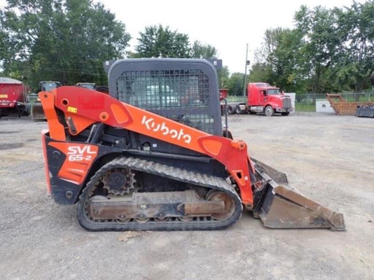 2023-kubota-svl65-2-image-4