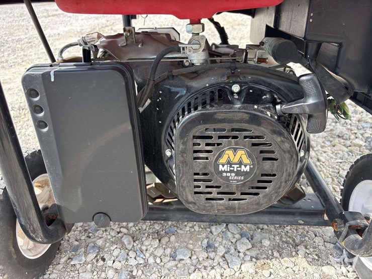 mi-t-m-portable-gasoline-generator-image-5