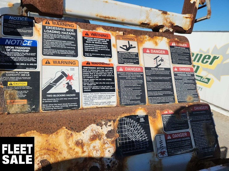 2014-freightliner-m2-106-image-52