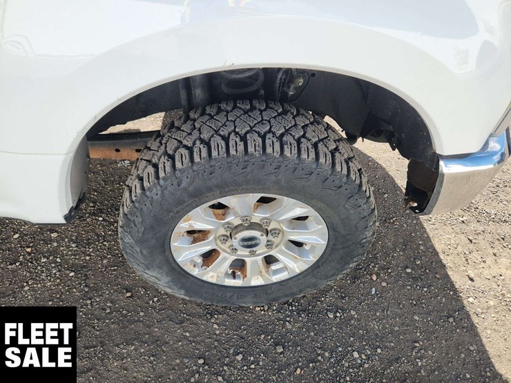 2022-ford-f250-image-12