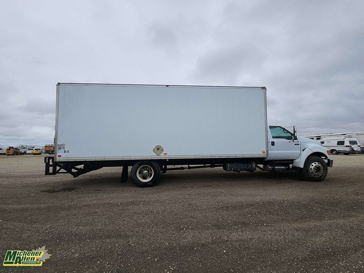 2008-ford-f750-image-7