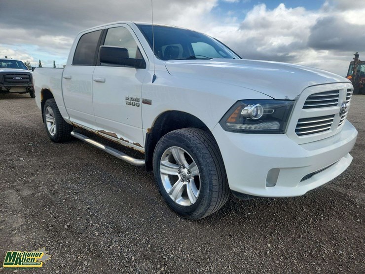 2013-dodge-1500-image-2