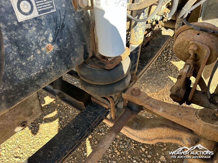 peterbilt-378-image-31