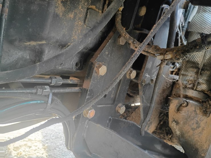 2021-new-holland-ts6.110-image-94