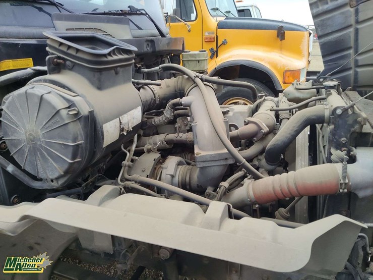 2009-hino-238-image-25