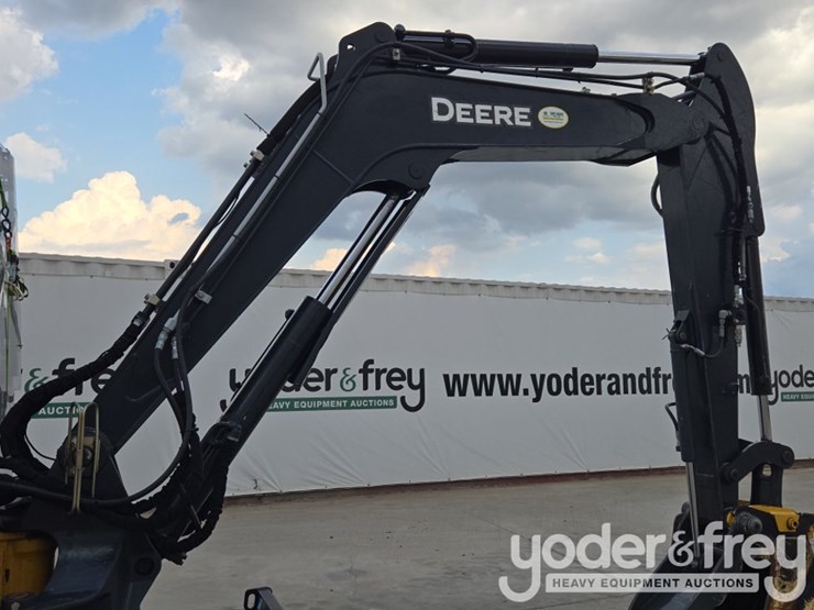 2020-deere-60g-image-30