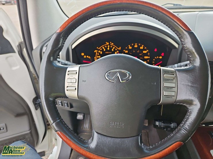 2007-infiniti-qx56-image-19