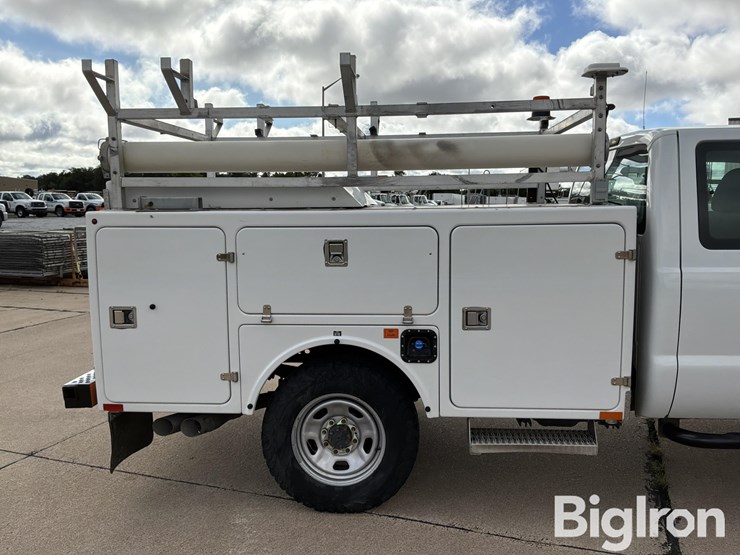 2015-ford-f350-image-16