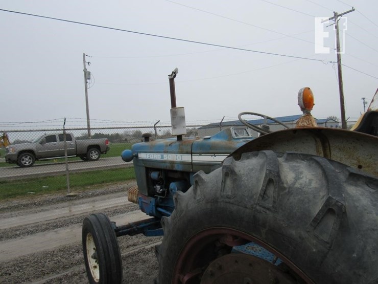 1968-ford-5000-image-16