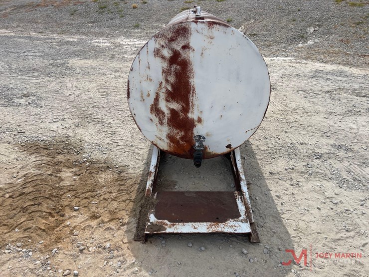 1000-gallon-skid-mounted-fuel-tank-image-8