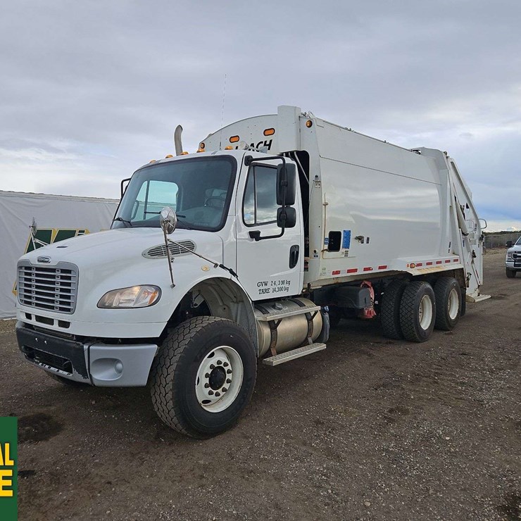 2019 FREIGHTLINER M2 106