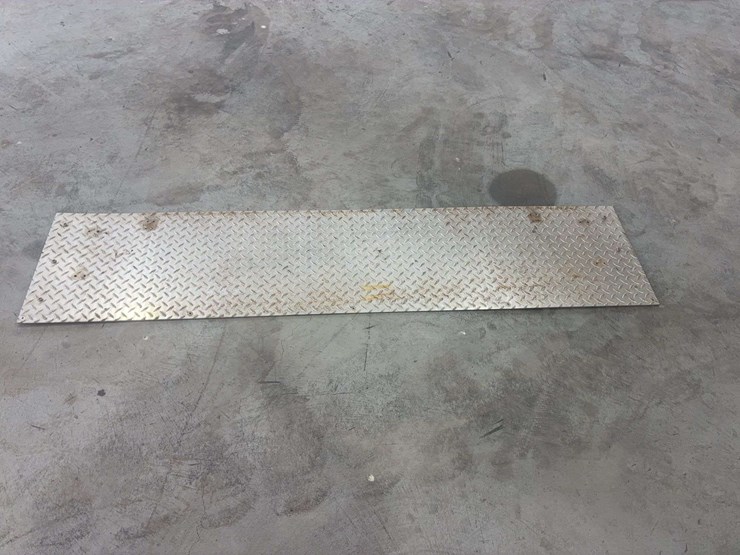 16"x72"-alum-diamond-plate-image-1
