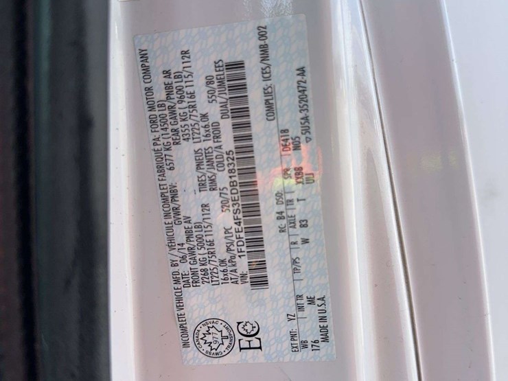 2014-ford-e450-image-32