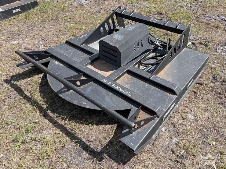 70in-hydraulic-brush-cutter-skid-steer-attachment-image-1