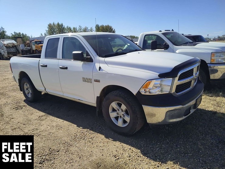 2017-dodge-1500-image-2