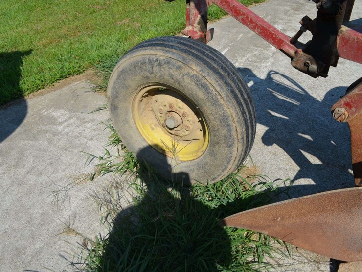 case-720-5-bottom-plow-image-8