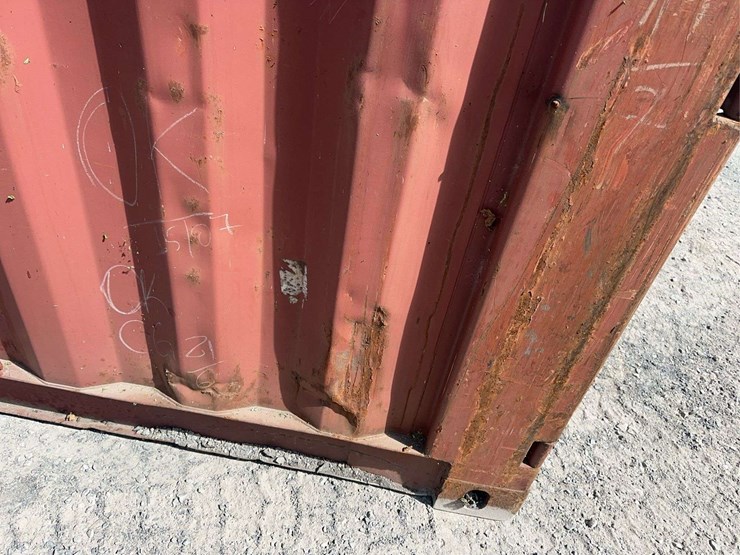 20’-shipping-container-image-11