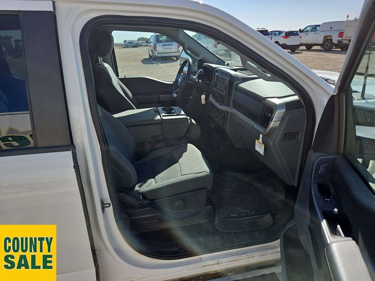 2021-ford-f150-image-17