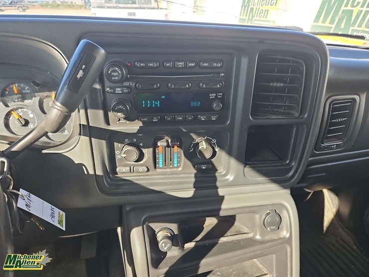 gmc-sierra-2500hd-image-20