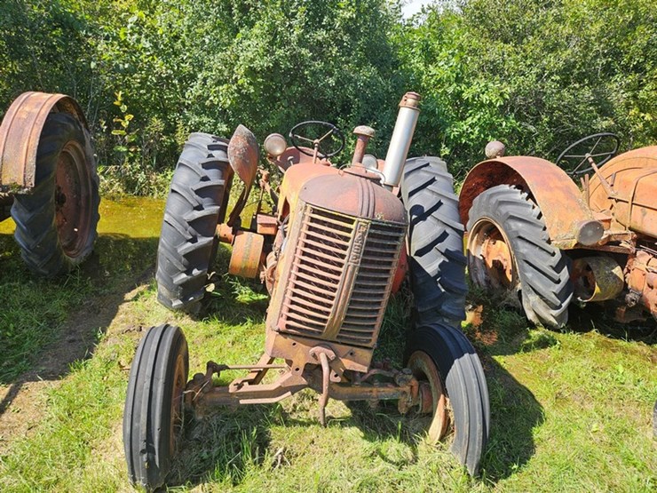 #2525-•-case-tractor-image-8