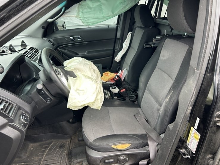 2014-ford-explorer-image-20