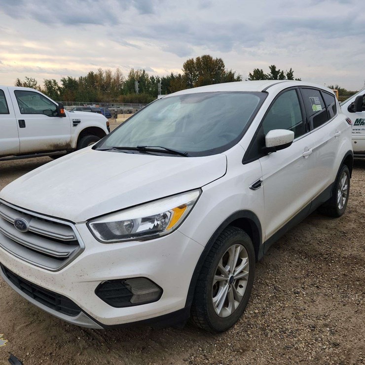 2019 FORD ESCAPE SE