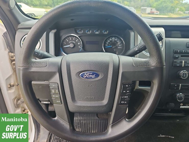 2014-ford-f150-image-16