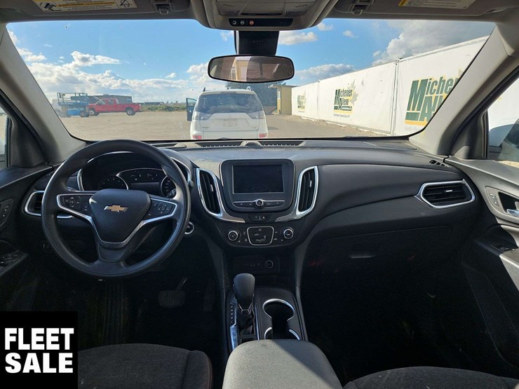 2022-chevrolet-equinox-image-16