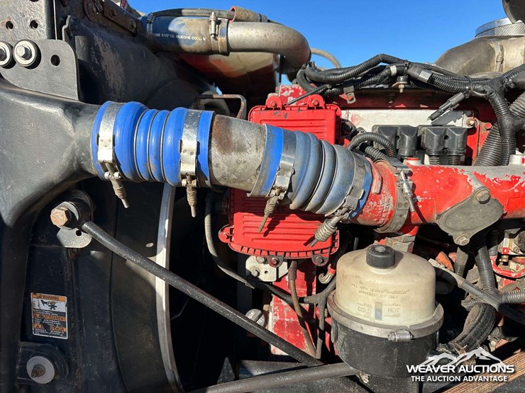 2011-kenworth-t800-image-36