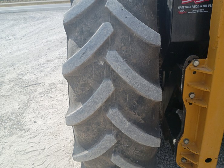 2021-new-holland-ts6.110-image-87